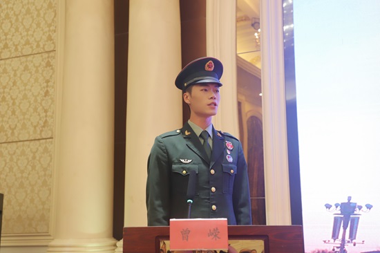 曾嵘授课1.jpg