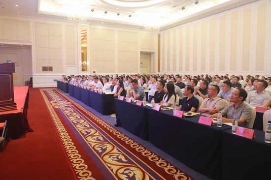 学员听课1.jpg