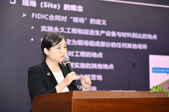 刘思俣.jpg