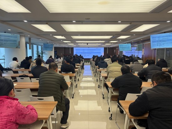 “筑牢合规底线 护航建企安全”.jpg