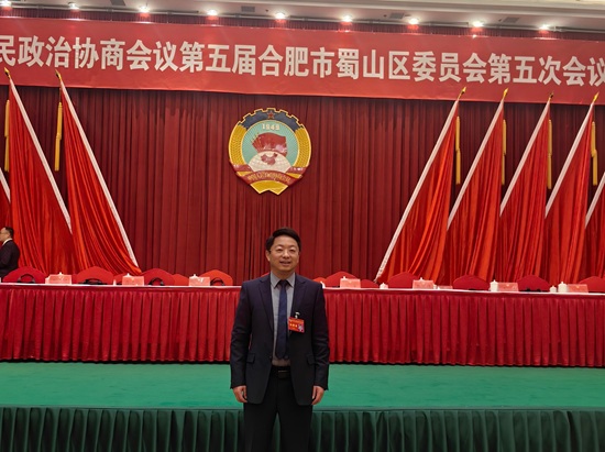 1769045591736372.jpg 叶振东.jpg