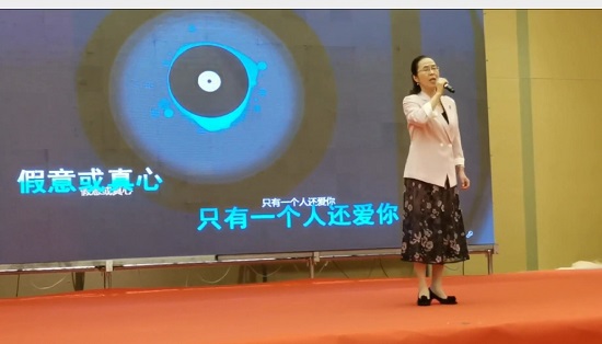 文艺表演 (2).jpg